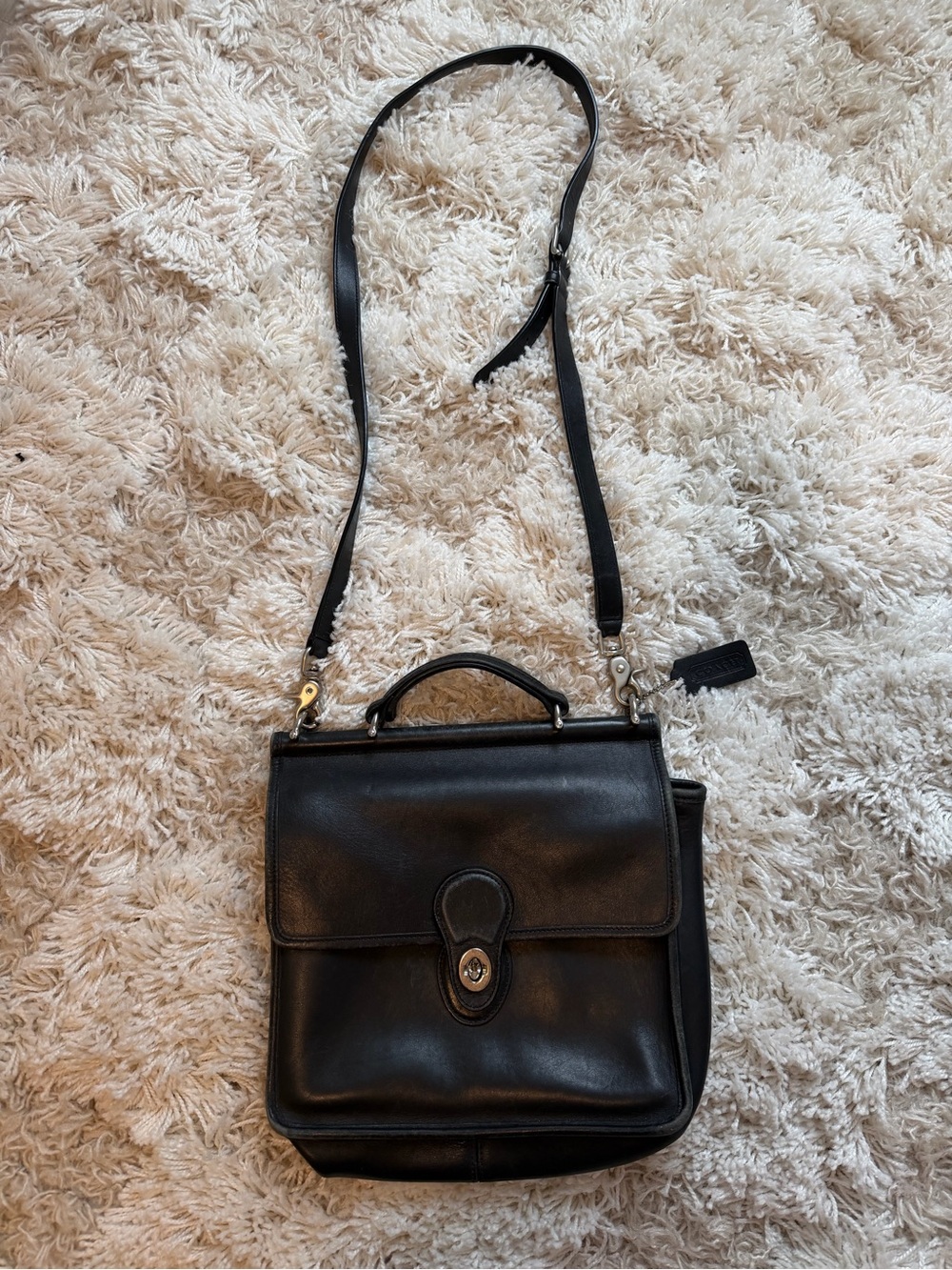 Vintage COACH Willis Satchel #9927 Black
Leather Crossbody Bag Top Handle